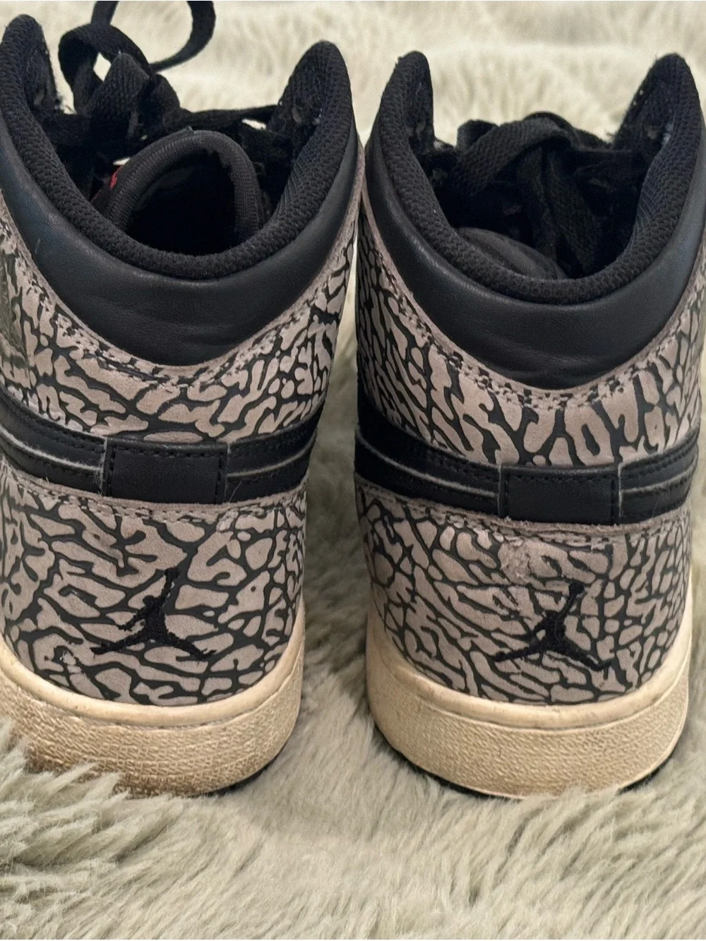 Nike Air Jordan 1 High Retro - Black with Elephant Print
